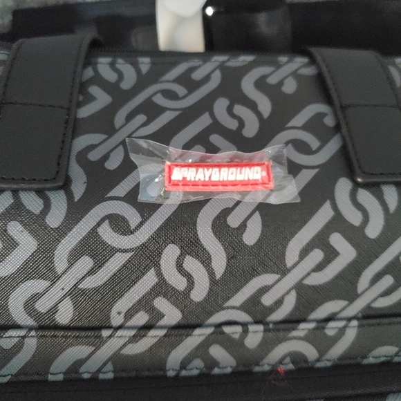 Sprayground Magnetic Pulse Travel Bag - Picture 12 of 13